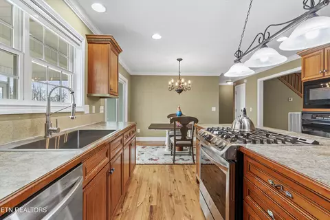 7514 Dan Mcbee Rd, Corryton, TN 37721 photo 14