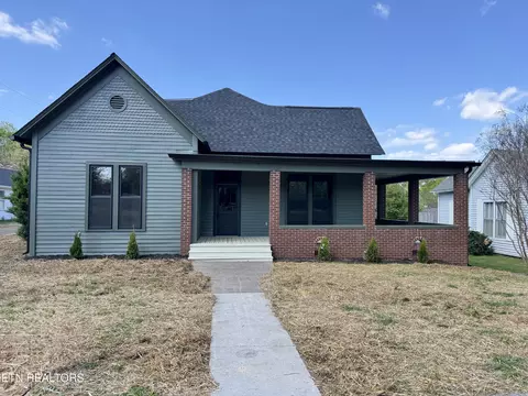 304 Broad St, Sweetwater, TN 37874