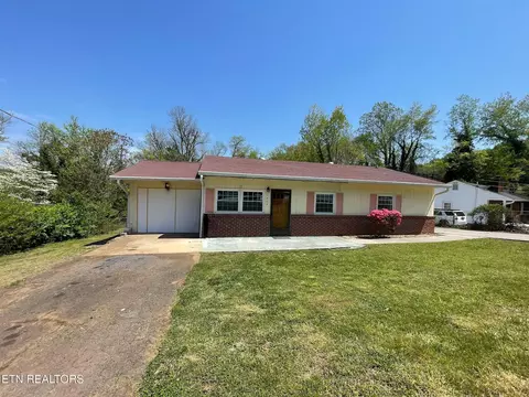 1404 SW Audena Ln, Knoxville, TN 37919