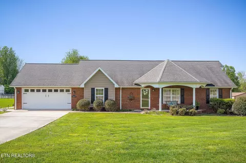 1064 Heathwood W, Cookeville, TN 38506
