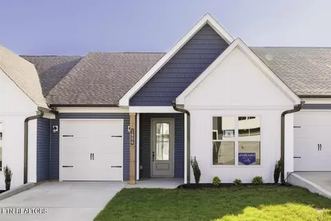 1806 Lateglow Way, Knoxville, TN 37931