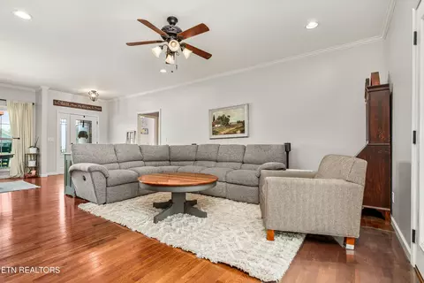 7217 Coleman Cir, Baxter, TN 38544 photo 10