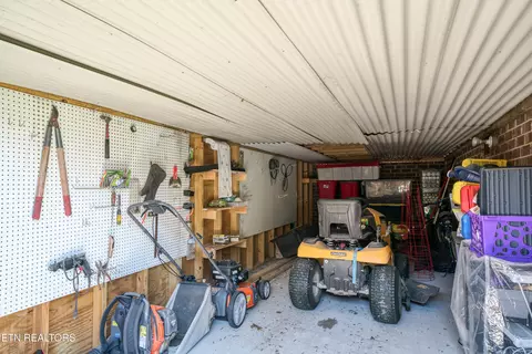 7217 Coleman Cir, Baxter, TN 38544 photo 35