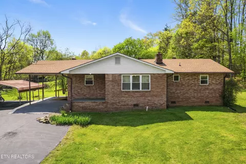 139 Hearon Rd, Kingston, TN 37763