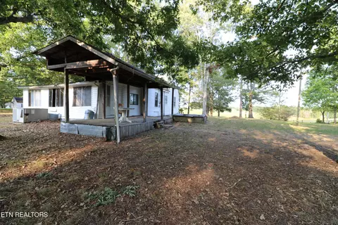 Undisclosed, Oneida, TN 37841 photo 3
