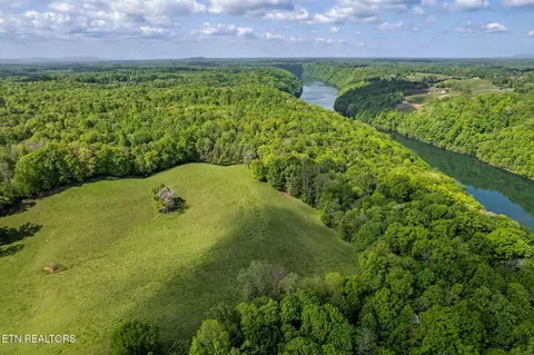 60 Ac 3 Island Rd, Walling, TN 38587