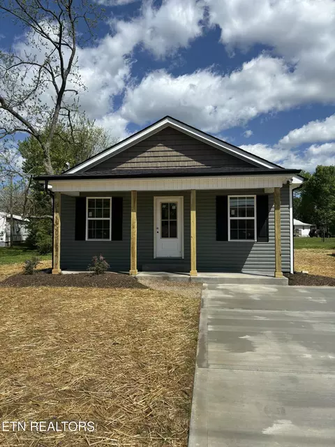 414 Oklahoma St, Madisonville, TN 37354