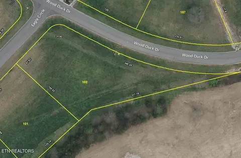 232 Eagle Cir, Vonore, TN 37885 photo 2
