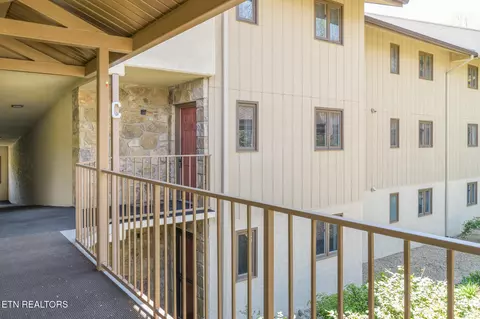 224 Woodlands #BLDG C, Gatlinburg, TN 37738