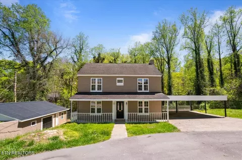 213 W Fir St, La Follette, TN 37766