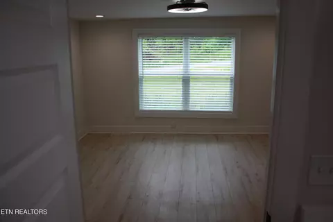 Bedroom - 8266 Brickyard Rd, Powell, TN 37849 photo 5 of 7