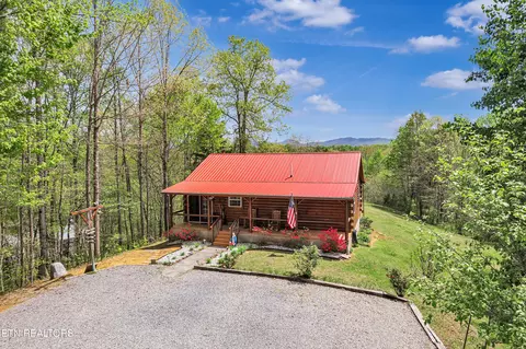 420 Kimberly Heights Rd, Sevierville, TN 37876