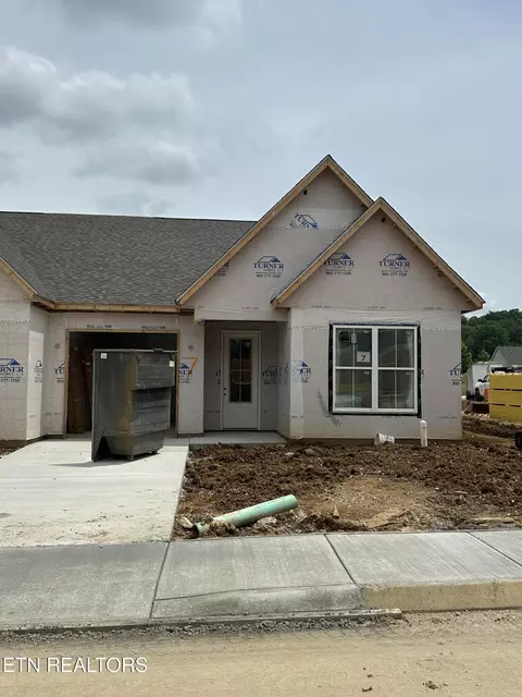 1802 Lateglow Way, Knoxville, TN 37931