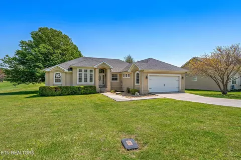 205 Christianburg Rd, Sweetwater, TN 37874