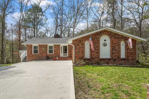 532 Bruce Rd, Gatlinburg, TN 37738
