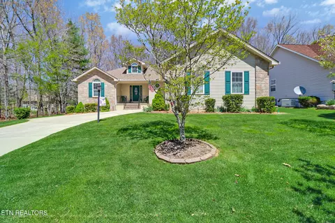 123 Ivy Ln, Crossville, TN 38558