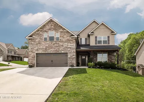 9400 Aries Ln, Knoxville, TN 37922