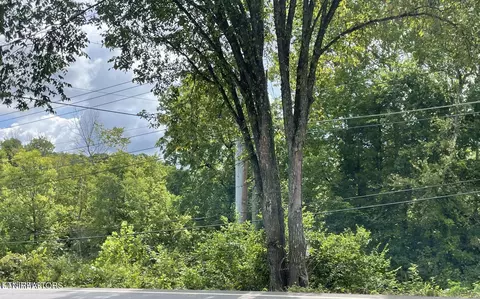 0 Strawberry Plains Pike, Knoxville, TN 37914