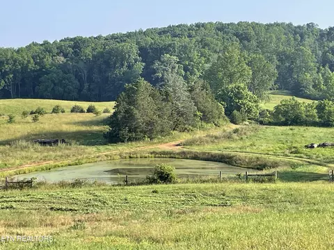 40 Ac Monterey Hwy, Sparta, TN 38583