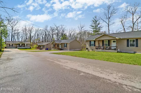 10 Anthony St, Crossville, TN 38555