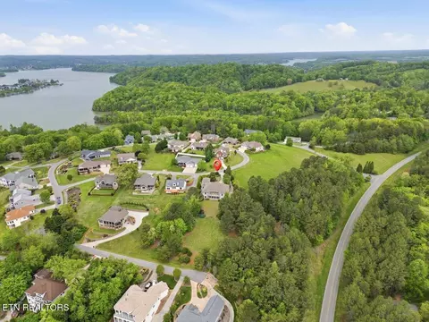 130 Pointe Summit Dr, Greenback, TN 37742 photo 19