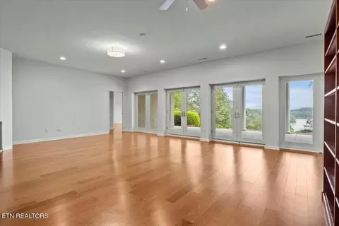 130 Pointe Summit Dr, Greenback, TN 37742 photo 51