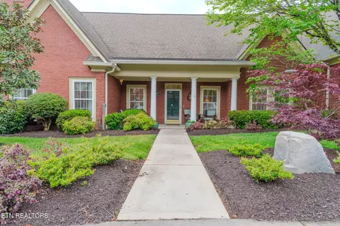 12427 Willow Ridge Ln, Farragut, TN 37934