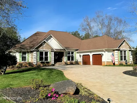 609 Sandpiper Dr, Vonore, TN 37885