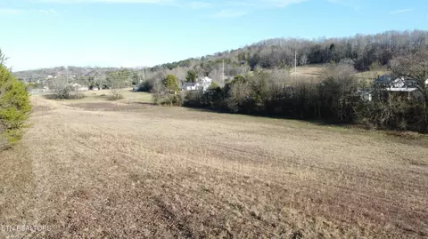 S Old Sevierville Pike, Seymour, TN 37865