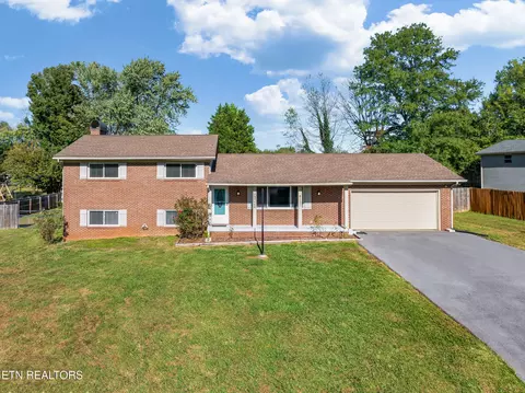 149 Colonial Cir, Seymour, TN 37865