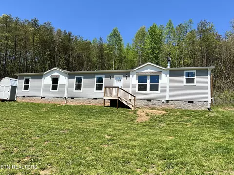 534 Wiggins Rd, Tellico Plains, TN 37385