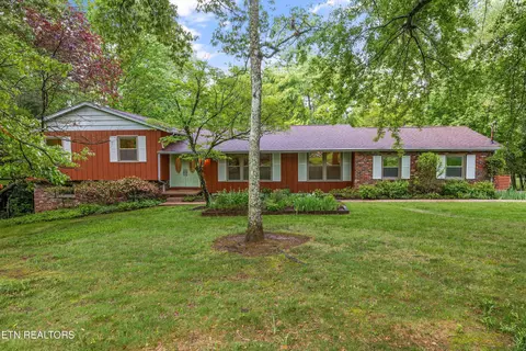 1841 Chicadee Dr, Knoxville, TN 37919