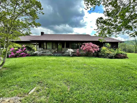 1217 Sharps Chapel Rd, Sharps Chapel, TN 37866