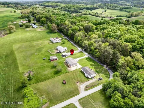 830 Fish Hook Rd, Mosheim, TN 37818 photo 30