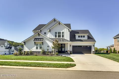 215 Reverence Run Ln, Farragut, TN 37934