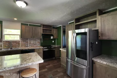 9501 Crisman Rd, Heiskell, TN 37754 photo 4