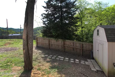 9501 Crisman Rd, Heiskell, TN 37754 photo 24