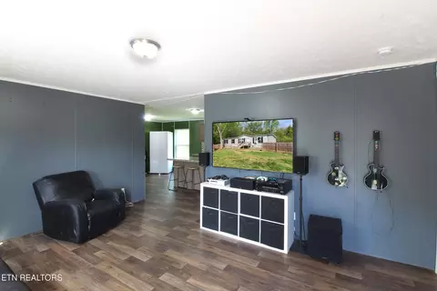 9501 Crisman Rd, Heiskell, TN 37754 photo 5