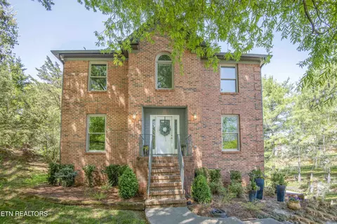 11605 Gates Mill Dr, Knoxville, TN 37934