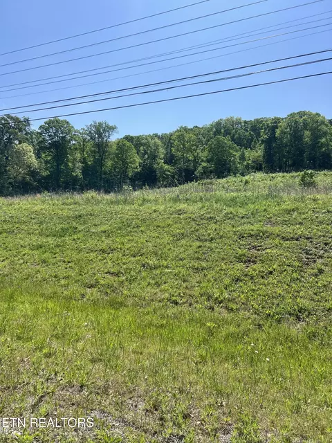 2143 Highway 411, Madisonville, TN 37354