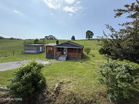 163 Bostic Ln, La Follette, TN 37766