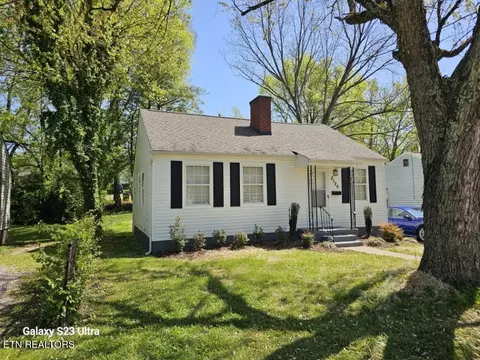 2120 Woodbine Ave, Knoxville, TN 37917