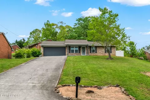 4918 Stewart Ridge Rd, Knoxville, TN 37938