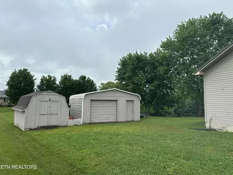 2131 Frank Hodge Rd, Talbott, TN 37877 photo 4