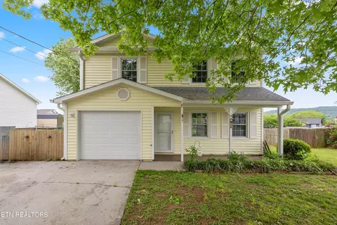 7712 Castlehill Ct, Powell, TN 37849