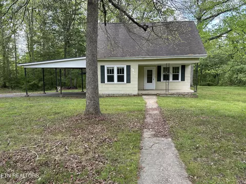 421 Stockton Ave, Jamestown, TN 38556