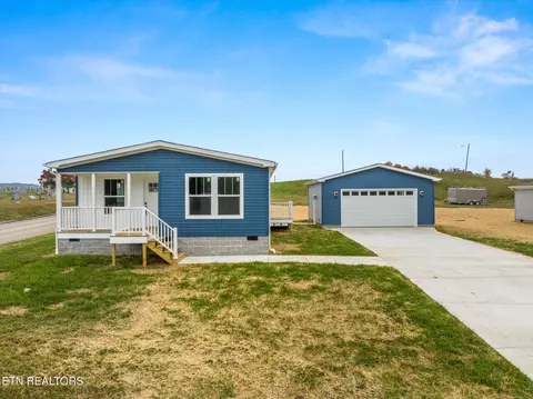 165 Dode St, Sweetwater, TN 37874