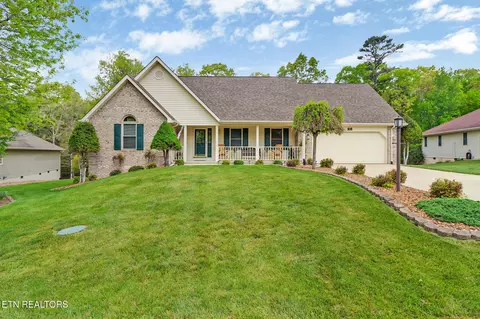 28 Brooks Ln, Crossville, TN 38558