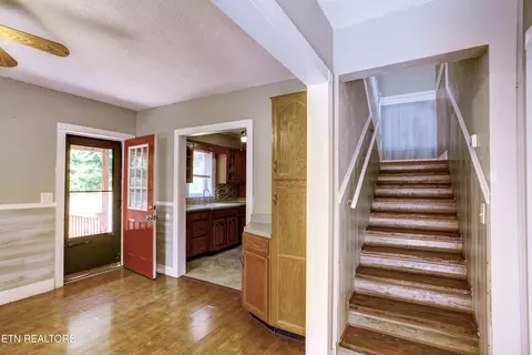 4017 Hatcher Hollow Rd, Walland, TN 37886