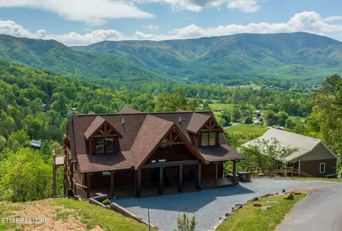 3505 Mountain Tyme Way, Sevierville, TN 37862